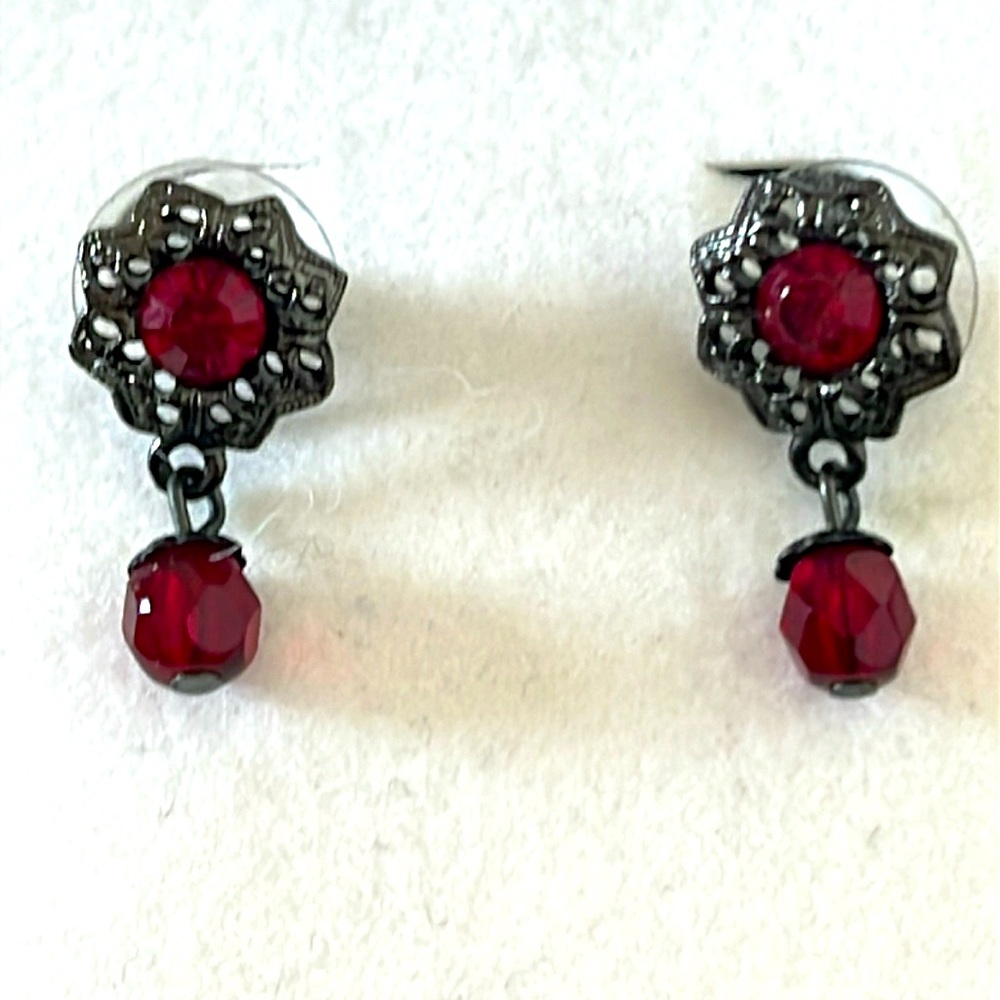 Vintage 1928 Filligree Ruby Red Posted Drop Earrings